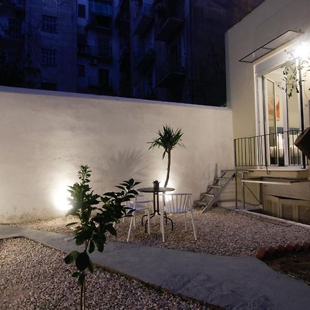 Patio Apartment Near Metro & Acropolis Aten Exteriör bild