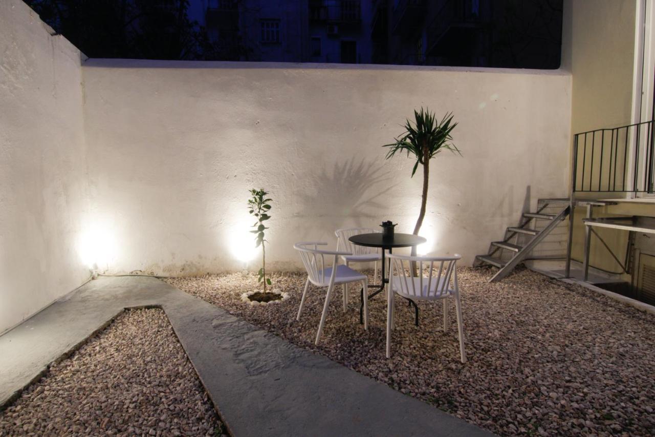 Patio Apartment Near Metro & Acropolis Aten Exteriör bild